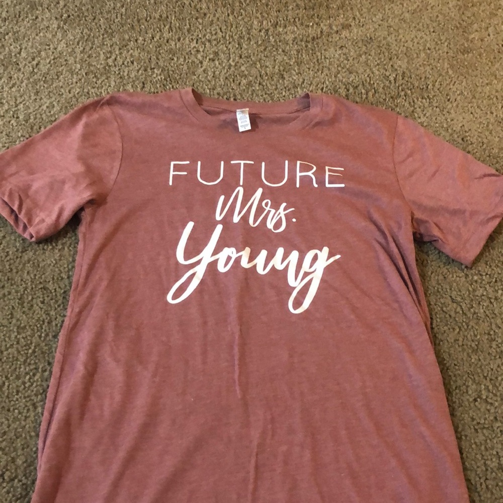 Future mrs. Young tee